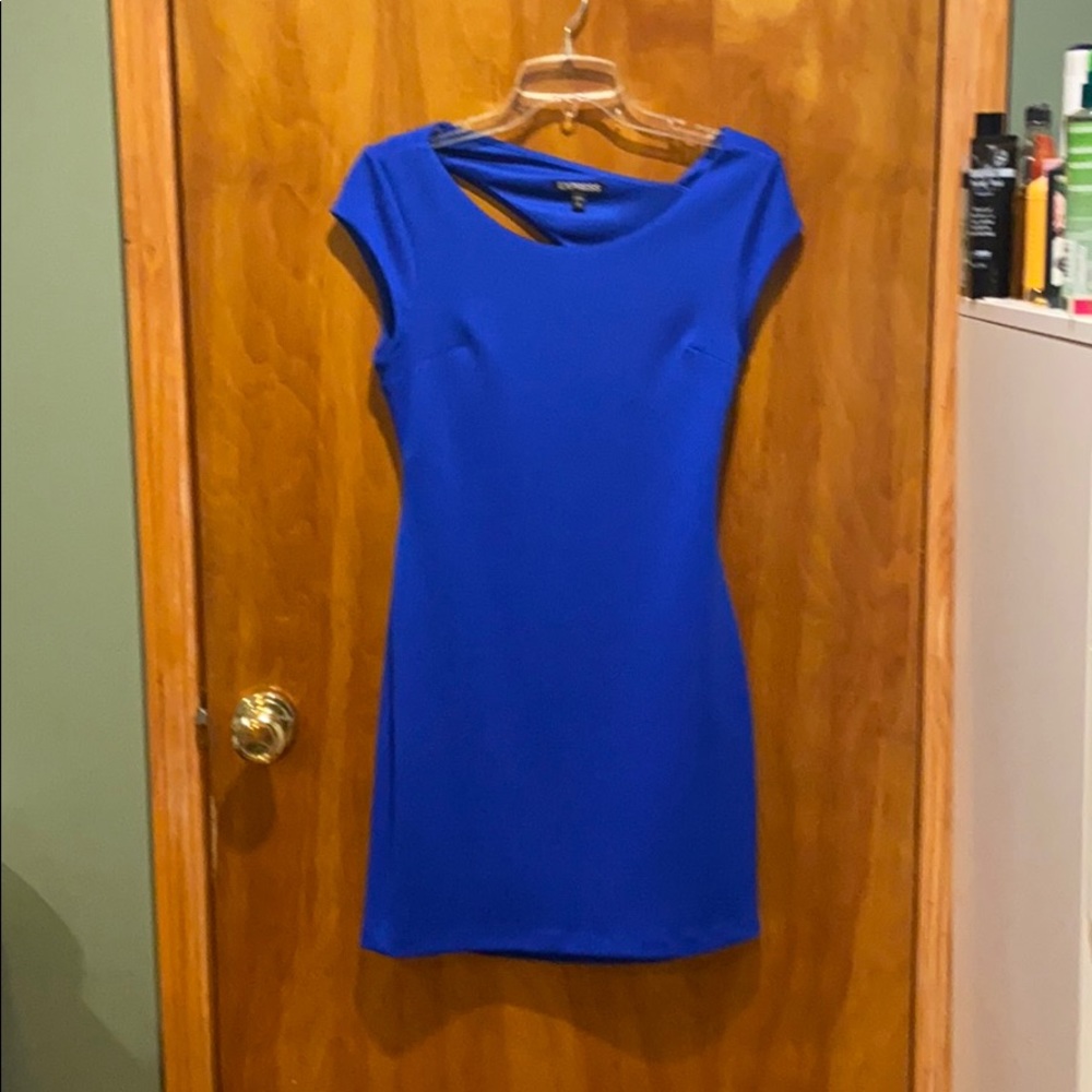 Sm blue express dress w cap sleeves & cut out back